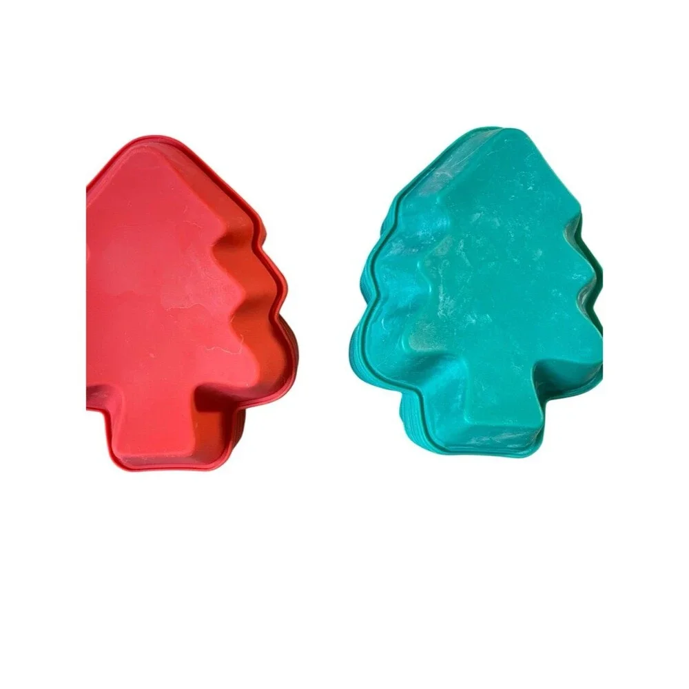 Christmas Tree Shaped Silicone Baking Molds Set of 24 Red Green Microwave Safe